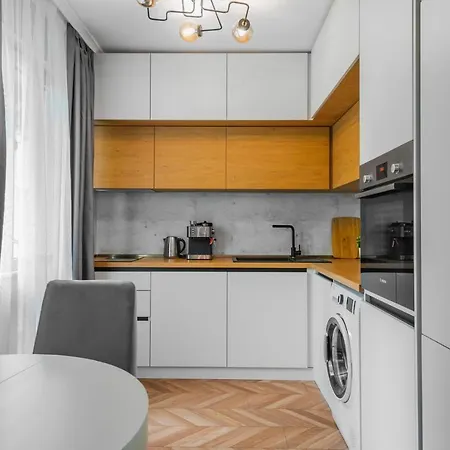 Stylish Lozenets 1bd Flat With Cozy Balcony Szófia