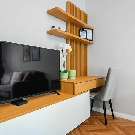 Stylish Lozenets 1bd Flat With Cozy Balcony Apartamento Sofía