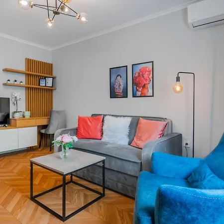 Stylish Lozenets 1bd Flat With Cozy Balcony Apartamento *